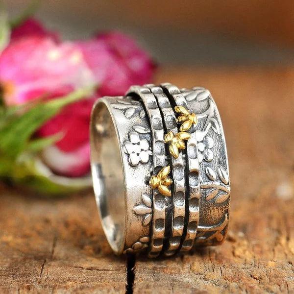 Small Bee Blossom Ring