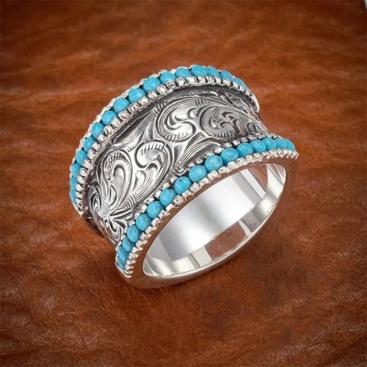 Vintage ring with turquoise stones